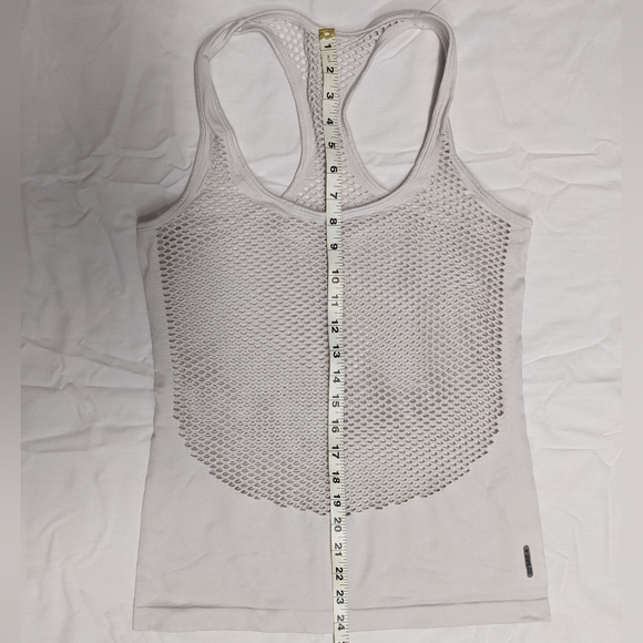 Mesh Workout Tank Top - Picture 2 of 5